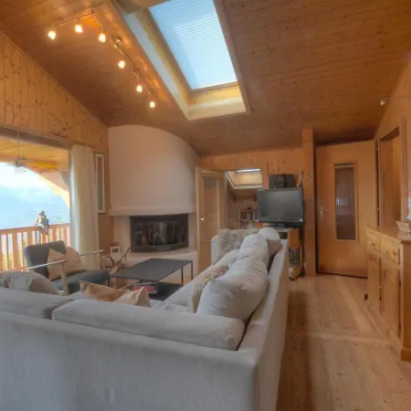 Pas De L Ours 3 Pres Du Centre A Avec Vue Sur Les Alpes Anzère