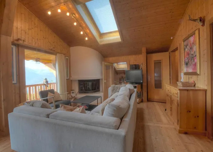 Pas De L Ours 3 Pres Du Centre A Avec Vue Sur Les Alpes Anzère